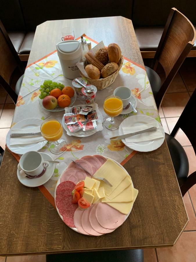 Hotel Montag 잔크트고아르 외부 사진